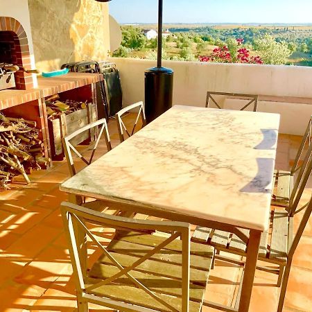 Charming Villa In Casais De Sao Bras Esterno foto